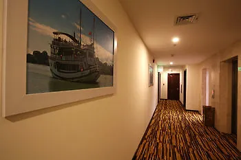 Nesta Danang Hotel
